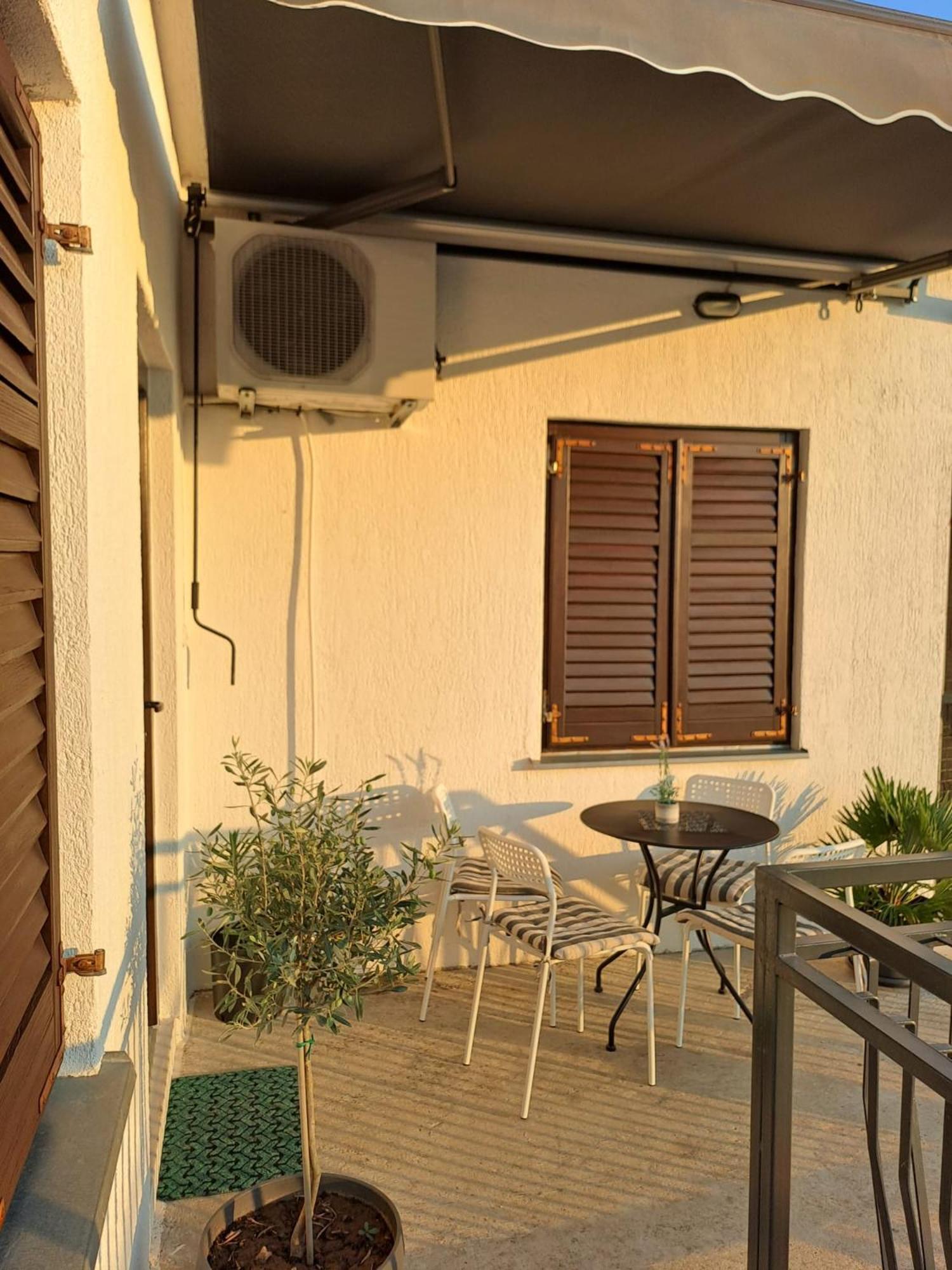 Lucija Apartment Pridraga Luaran gambar